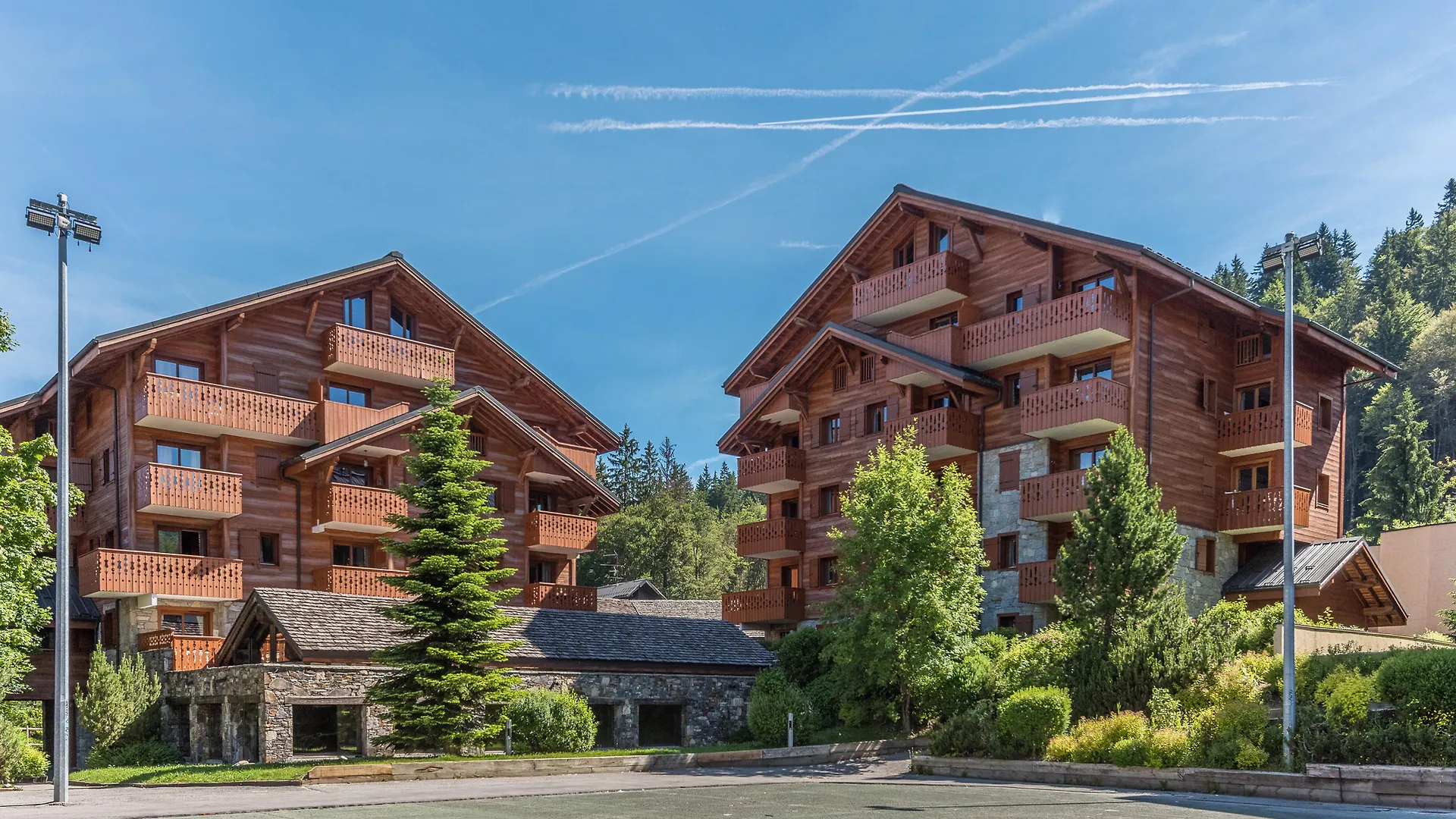Residence Pierre & Vacances Premium Les Fermes Du Soleil Les Carroz d'Araches 4*,